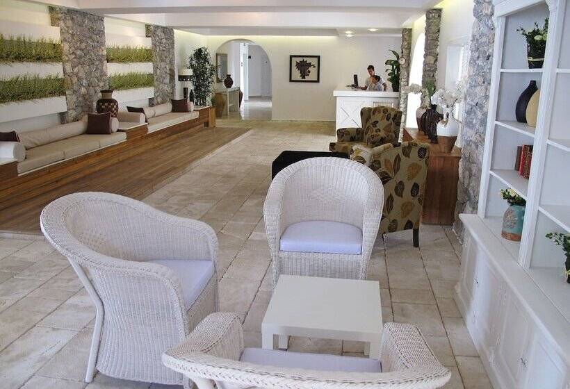 هتل Casa Blanca Beach    Adults Only