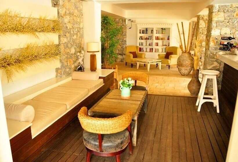 هتل Casa Blanca Beach    Adults Only