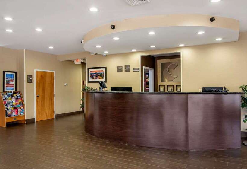 Hotel Comfort Suites