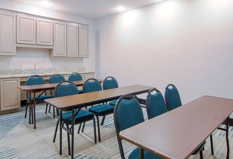 هتل Comfort Suites Fort Worth North Fossil Creek