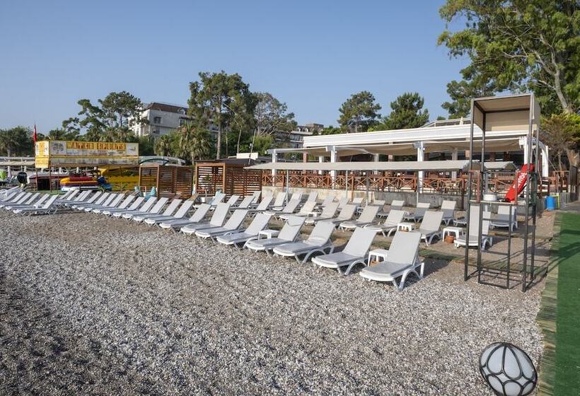 هتل Fore Resort & Spa