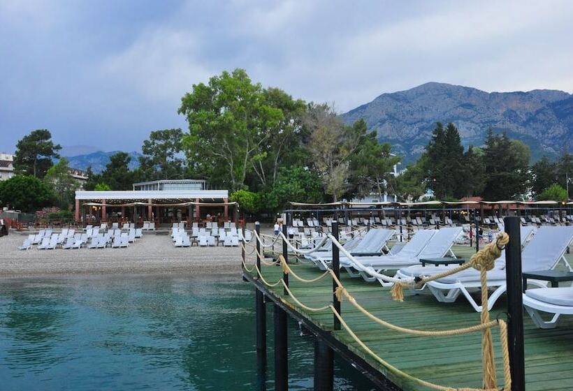 هتل Fore Resort & Spa