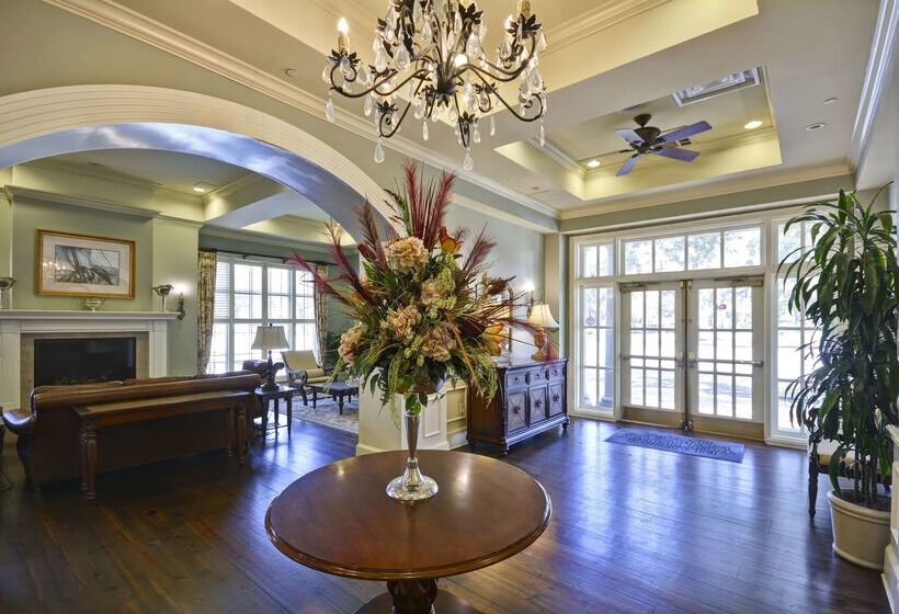 هتل Hampton Inn & Suites Savannah Historic District