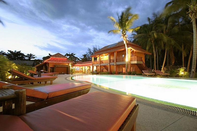 هتل Havana Beach Resort