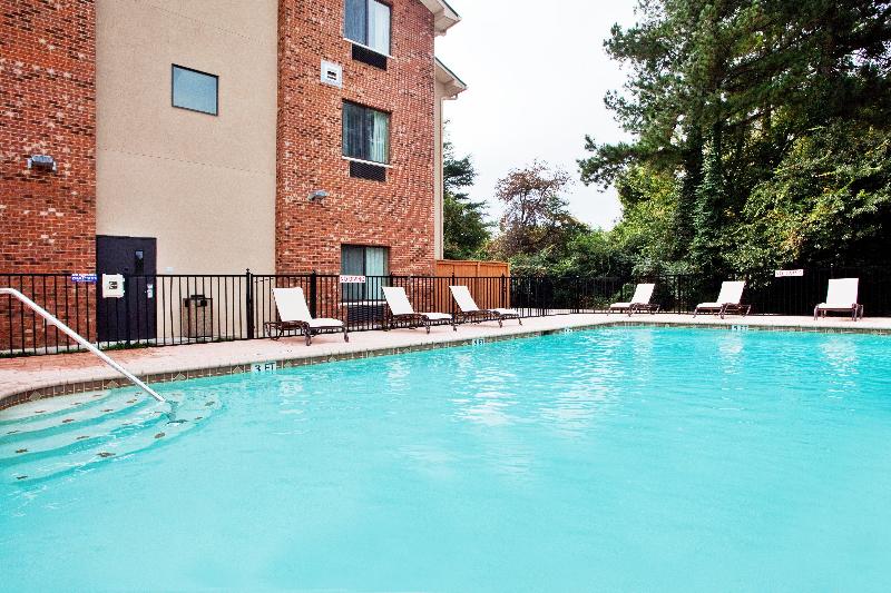 هتل Holiday Inn Express & Suites Buford Ne Lake Lanier, An Ihg