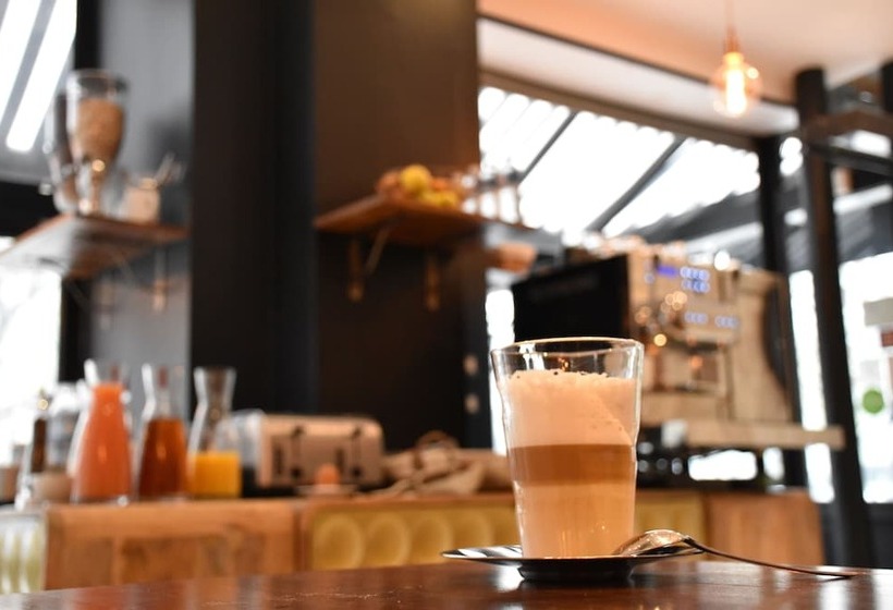 Fotos del hotel Hôtel Tilde:  26