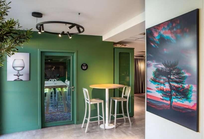 Fotos del hotel Campanile Bordeaux Centre  Gare Saintjean:  10 Fotos del hotel Campanile Bordeaux Centre  Gare Saintjean:  10