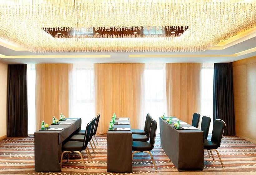 هتل Le Méridien Qingdao