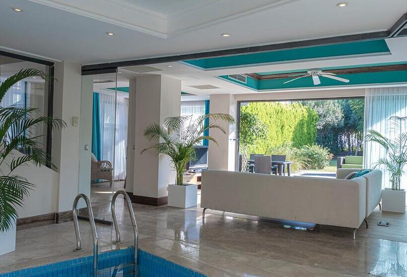 هتل Lykia World Antalya   All Inclusive