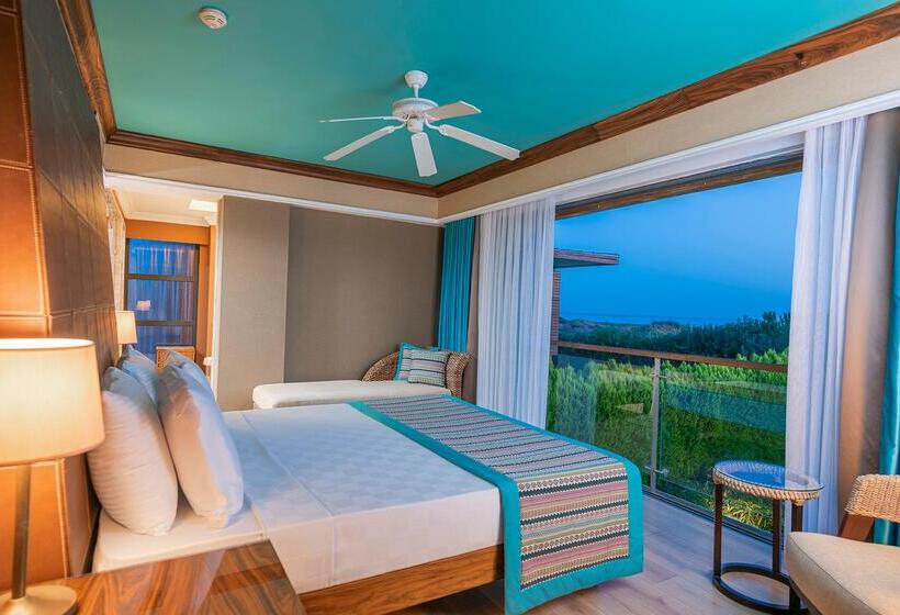 هتل Lykia World Antalya   All Inclusive