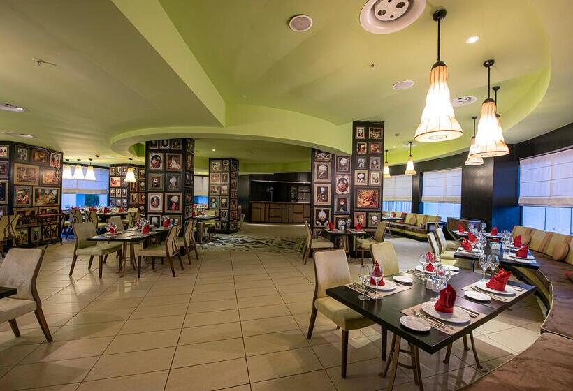 هتل Lykia World Antalya   All Inclusive