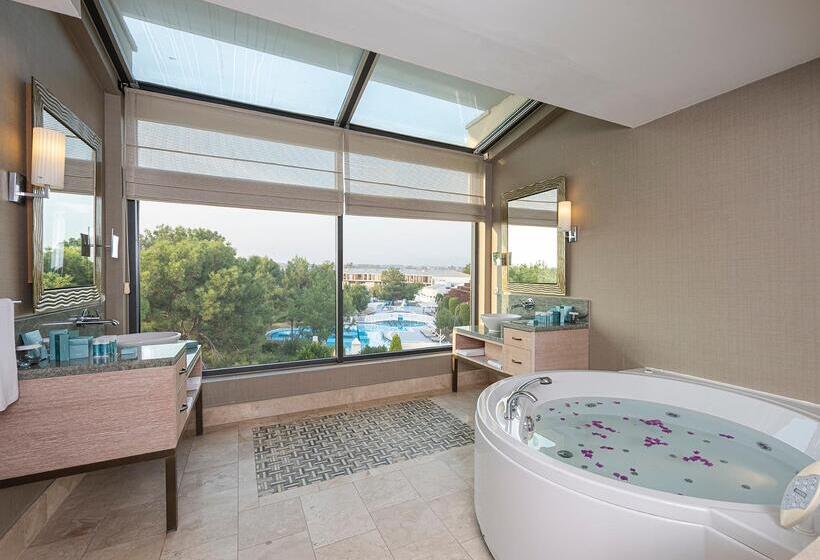 هتل Lykia World Antalya   All Inclusive