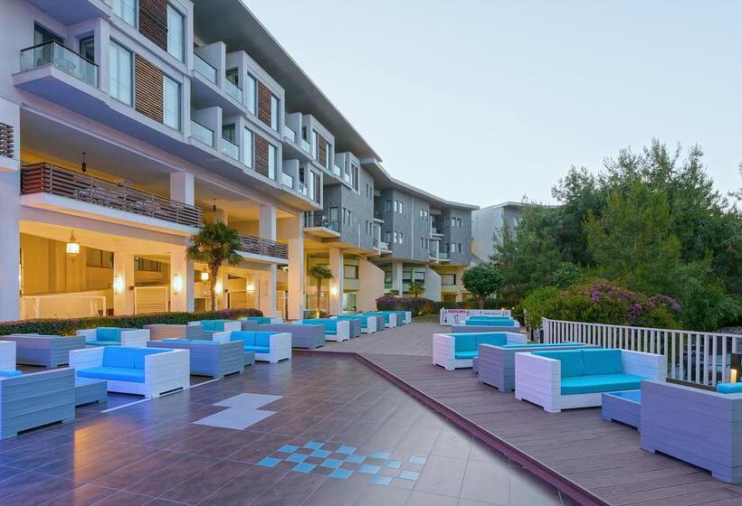 هتل Lykia World Antalya   All Inclusive