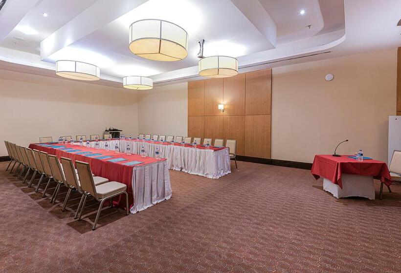 هتل Lykia World Antalya   All Inclusive