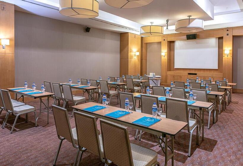 هتل Lykia World Antalya   All Inclusive