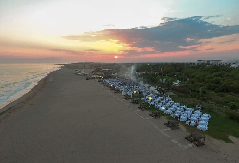 هتل Lykia World Antalya   All Inclusive