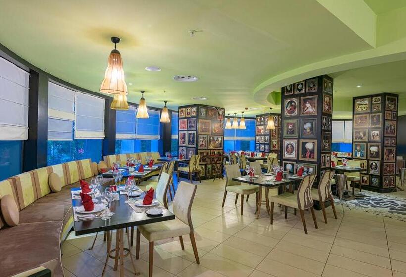 هتل Lykia World Antalya   All Inclusive