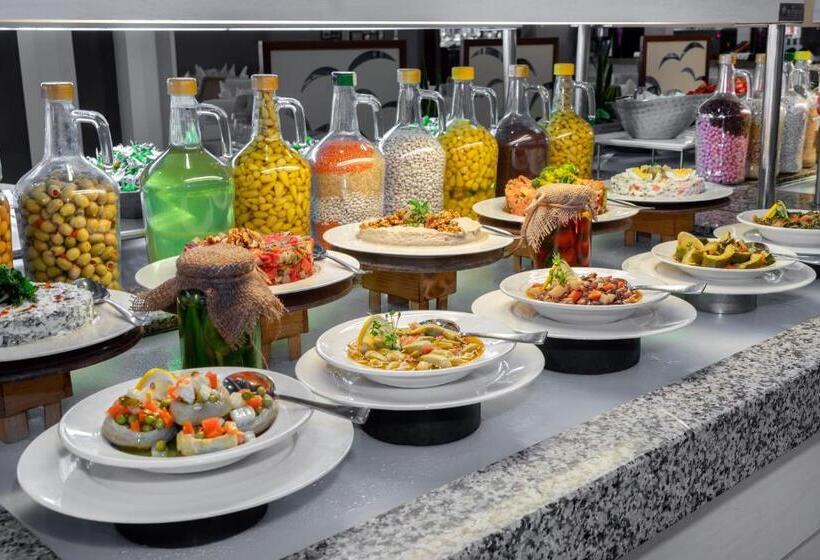هتل Martı Myra   Ultra All Inclusive