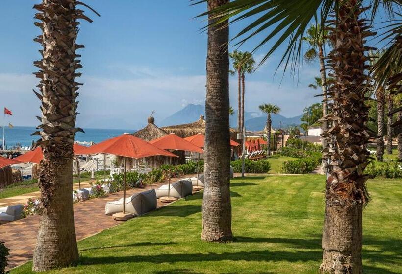 هتل Martı Myra   Ultra All Inclusive