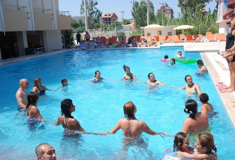 هتل Orient Resort