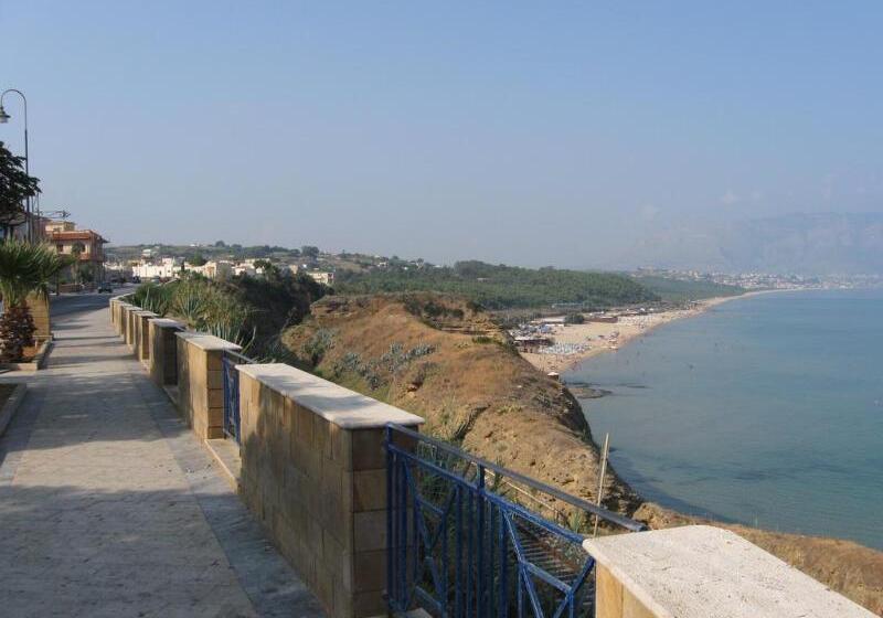 هتل Petruso Resort