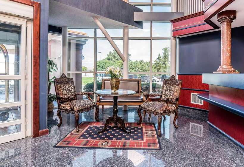 هتل Quality Inn & Suites Albany Airport
