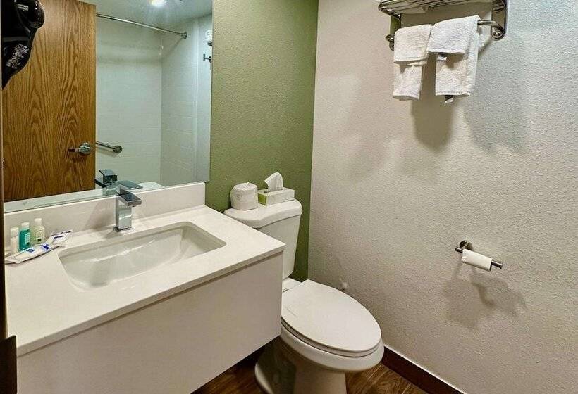 هتل Quality Inn & Suites Albany Airport