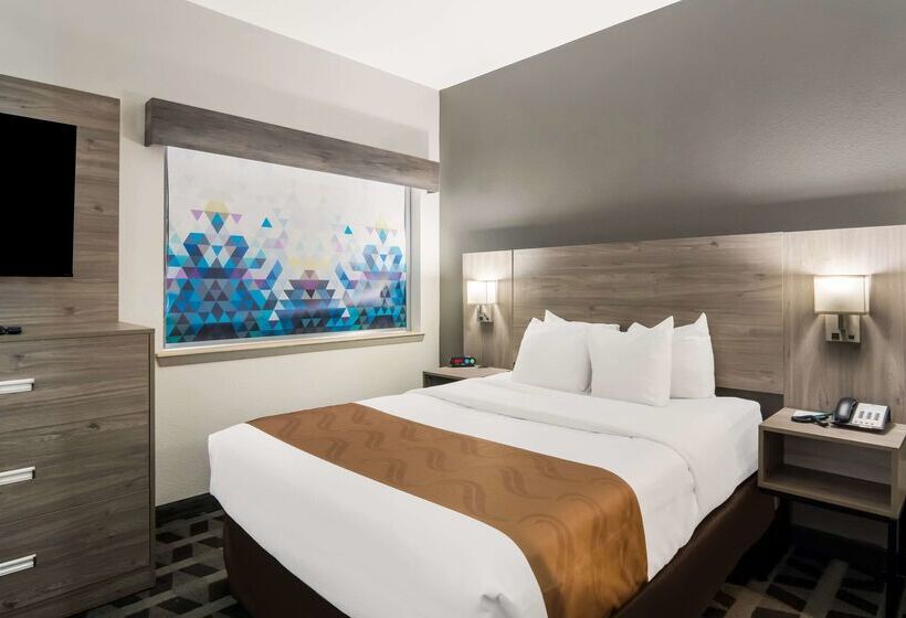 هتل Quality Inn & Suites