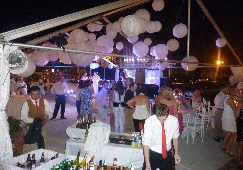 هتل River Inn Of Harbor Town