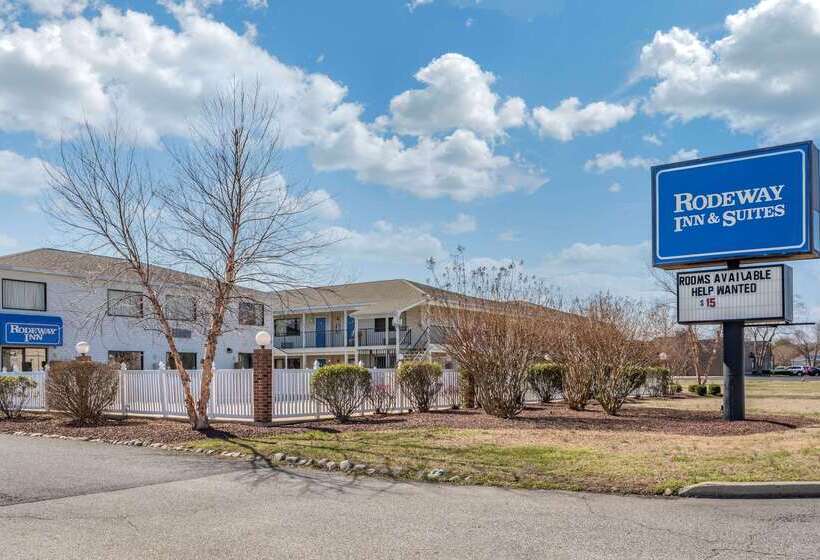 Hotel Rodeway Inn & Suites