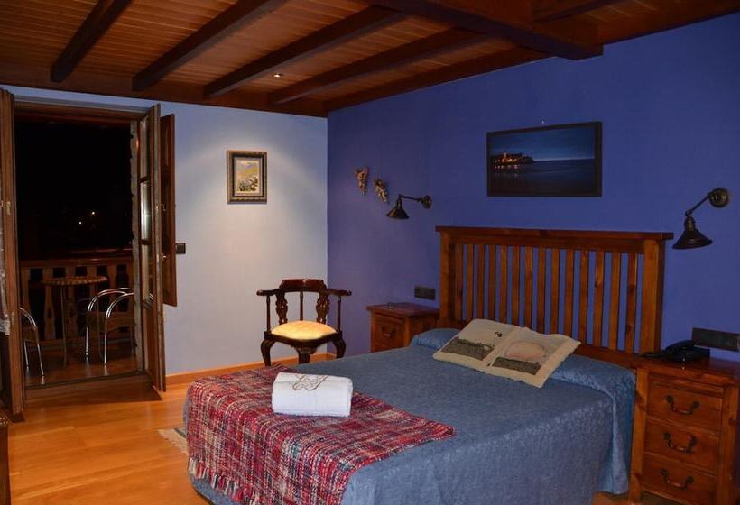 هتل روستایی Casona De Tresali