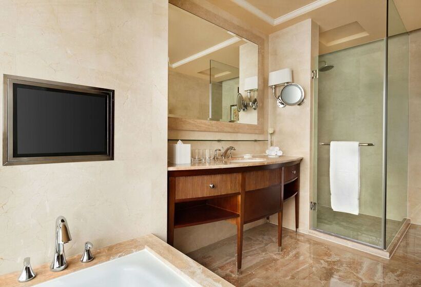 هتل Shangri La Wenzhou A Panoramic View Of The River, Adjacent To Wenzhou International Convention And E