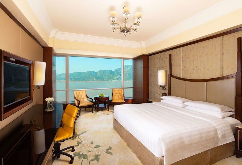 هتل Shangri La Wenzhou A Panoramic View Of The River, Adjacent To Wenzhou International Convention And E