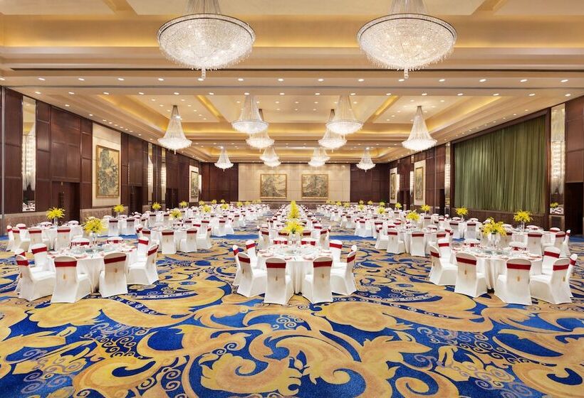 هتل Shangri La Wenzhou A Panoramic View Of The River, Adjacent To Wenzhou International Convention And E