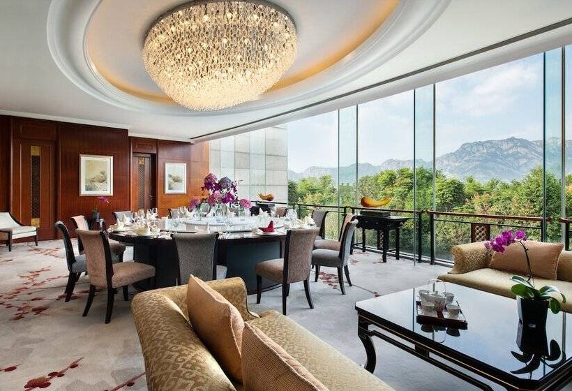 هتل Shangri La Wenzhou A Panoramic View Of The River, Adjacent To Wenzhou International Convention And E