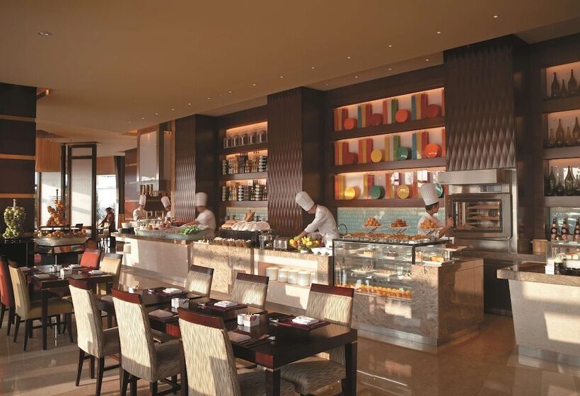 هتل Shangri La Wenzhou A Panoramic View Of The River, Adjacent To Wenzhou International Convention And E