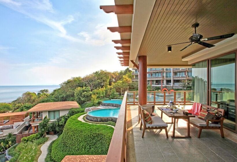 فندق Shasa Resort   Luxury Beachfront Suites