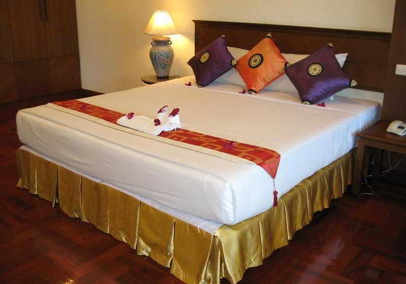 هتل Thai-Ayodhya Villas & Spa