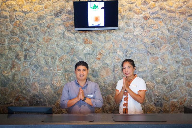 هتل The Grand Southsea Khaolak Beach Resort