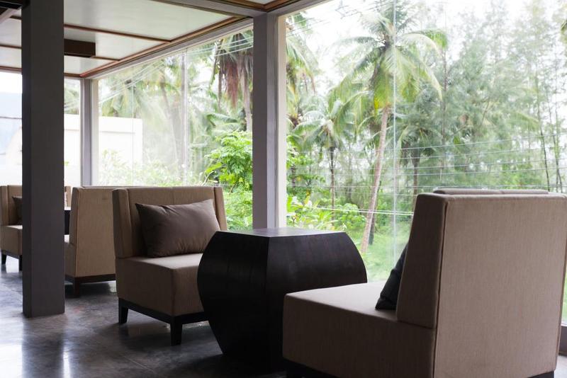 هتل The Grand Southsea Khaolak Beach Resort