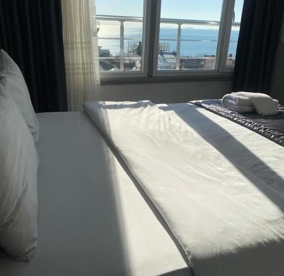 Fotos del hotel Timeks Suites &:  31