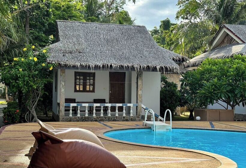Phuwadee Resort