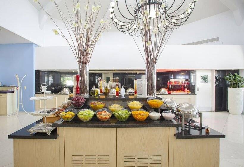 King Jason Paphos   Designed For Adults By Louis Hotels