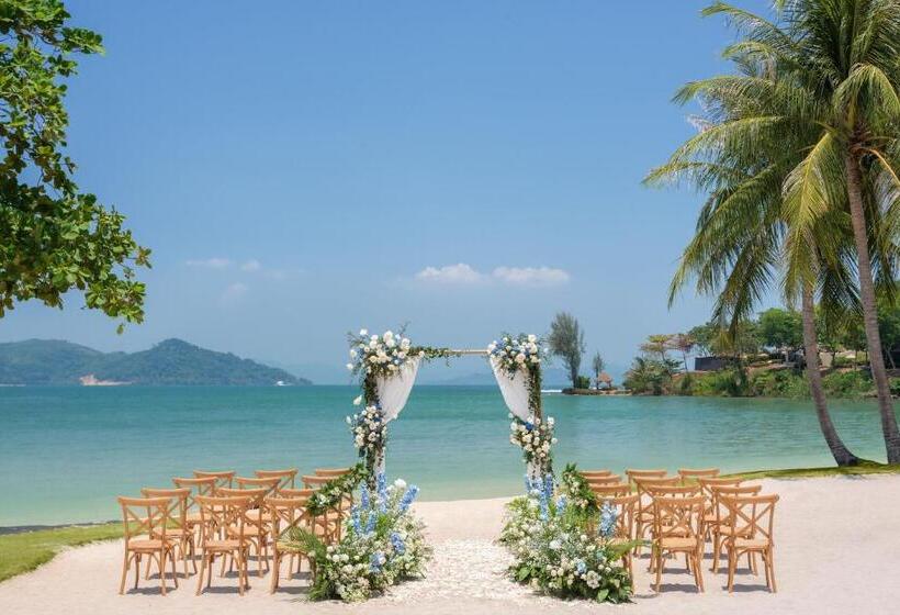 The Naka Island, A Luxury Collection Resort & Spa, Phuket