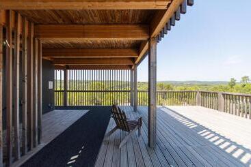 هتل Thecamp Hôtel & Lodges Aix En Provence