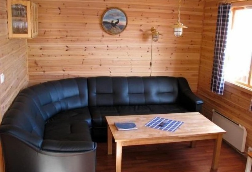 بنسيون Adventure Camp Mehamn