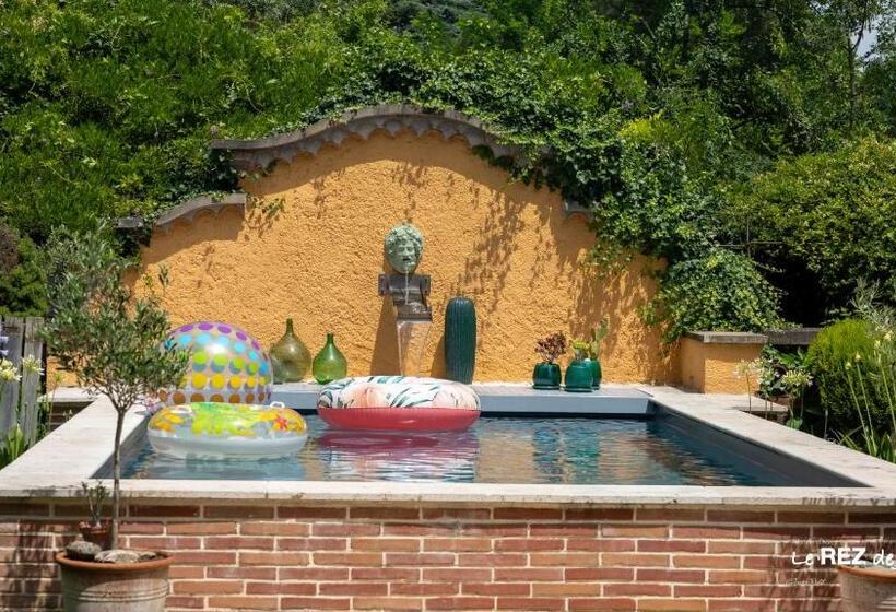 پانسیون Le Rez De Jardin Albi