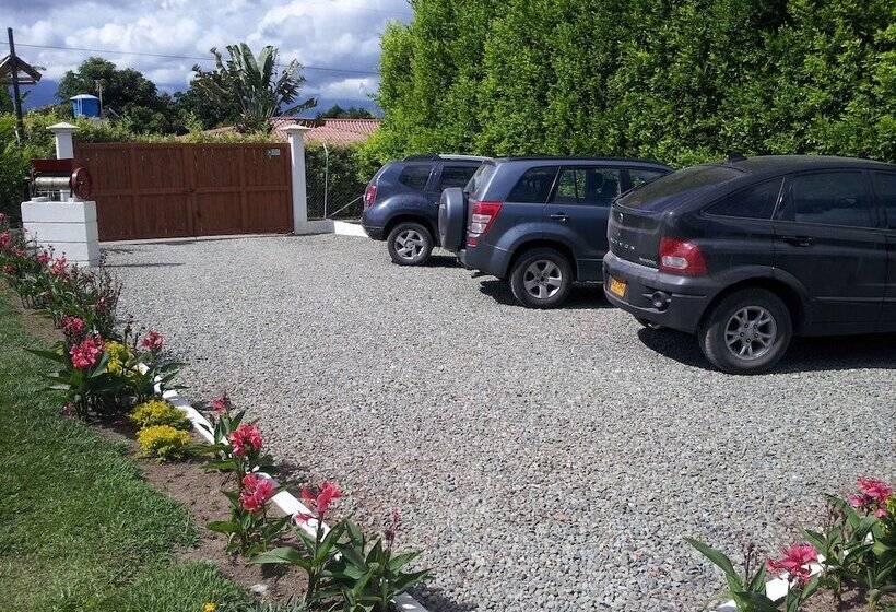 Отель Finca La Maquina