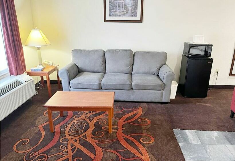 Chocolate Express Hotel & Suites Hershey