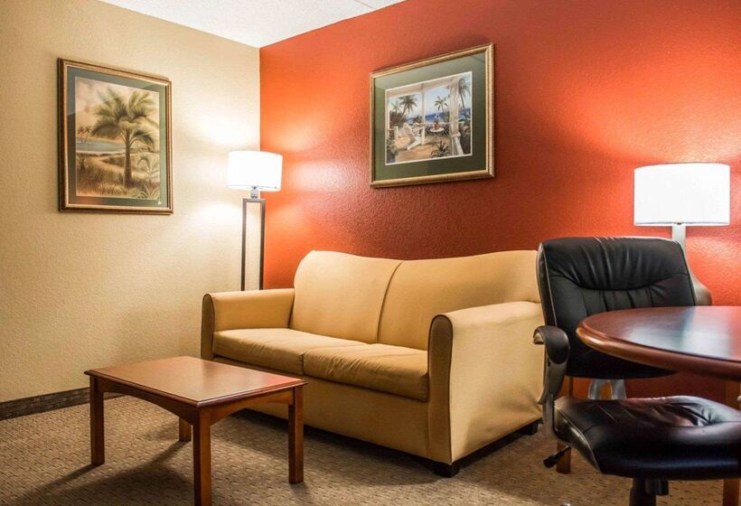 هتل Comfort Inn & Suites Panama City St Andrew